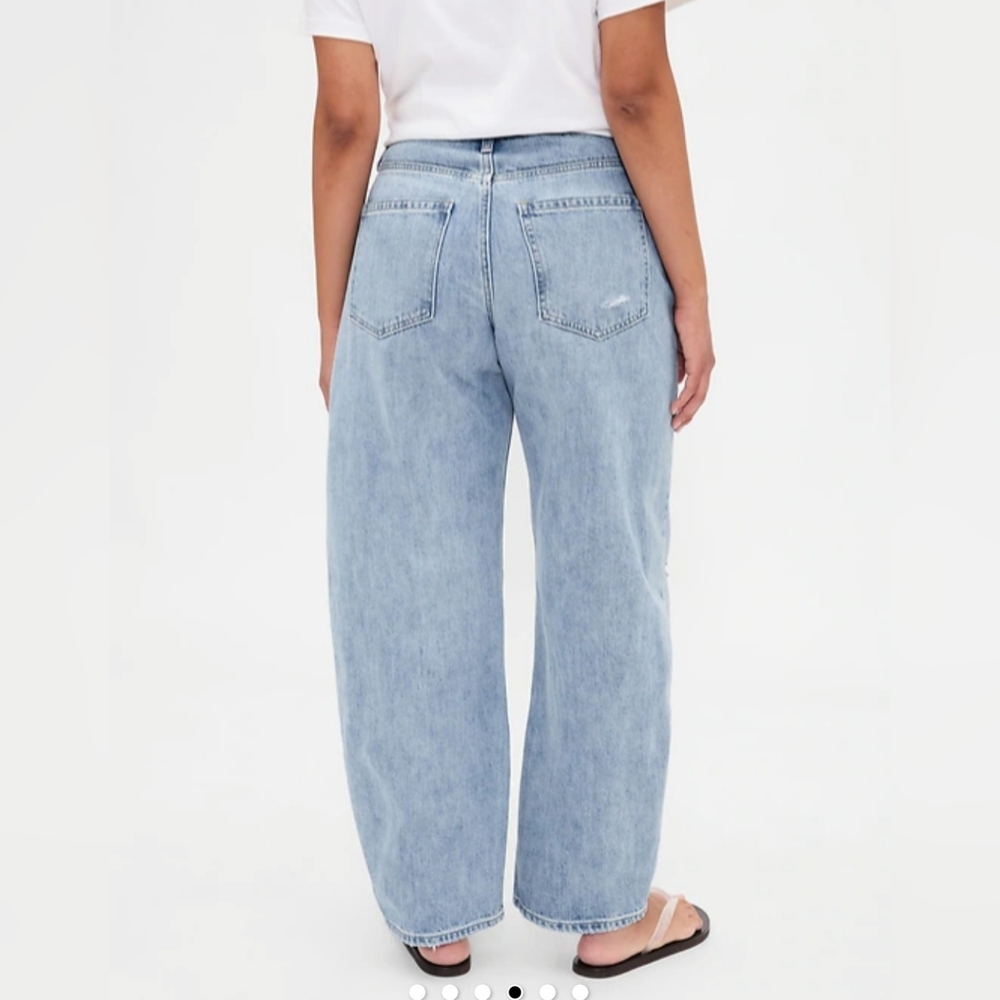 GAP Women's Curvy High Waisted Barrel Jean 32x28 - Picture 4 of 11